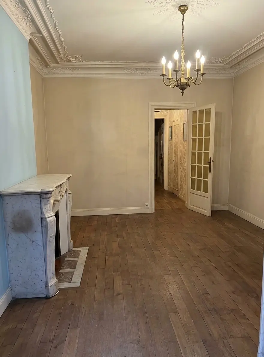 Vide maison à Agen – salon après débarras